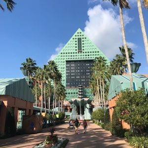 Meet your Posher, Crawford